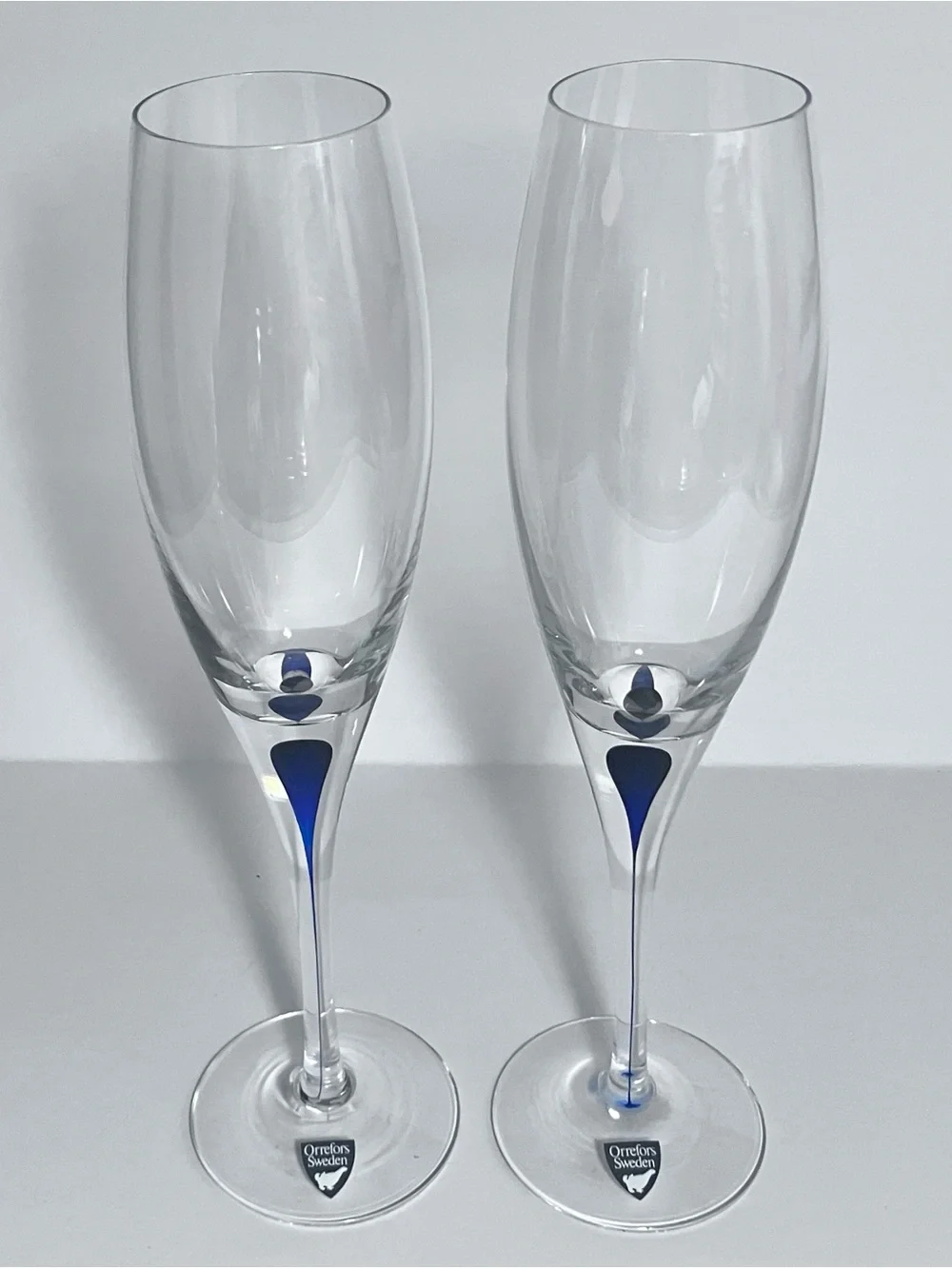 2 ORREFORS INTERMEZZO BLUE Champagne Glasses / ORIGINAL LABELS / Swedish Crystal